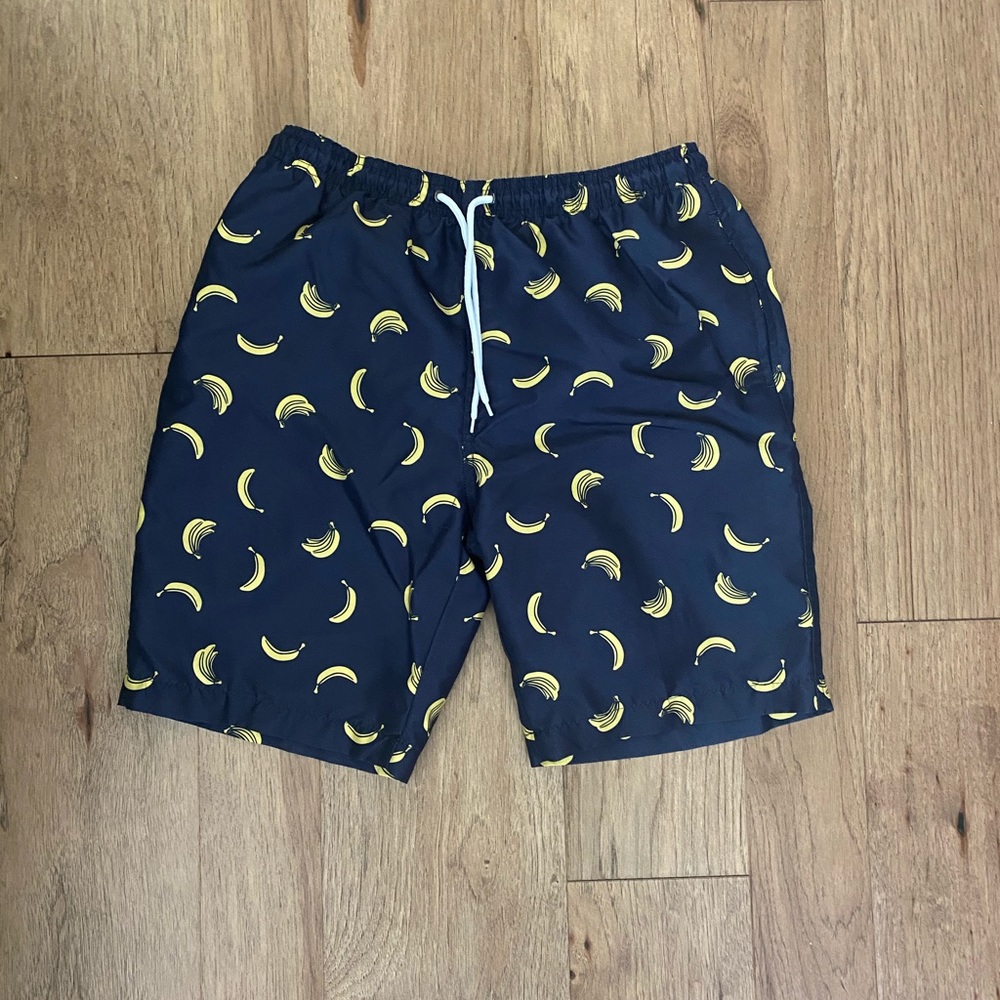 Men’s Forever 21 Banana Swim Trunks Large